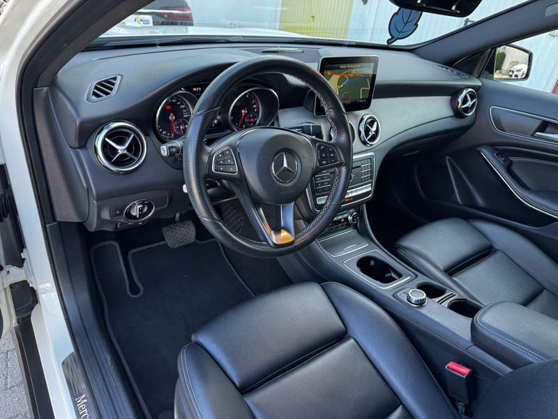Mercedes-Benz GLA 220 GLA GLA 220 4Matic — photo 12