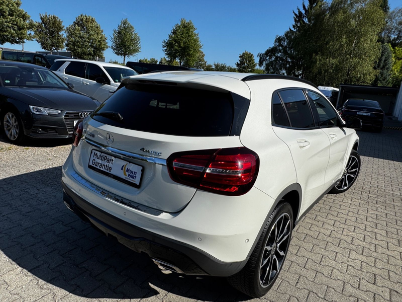 Mercedes-Benz GLA 220 GLA GLA 220 4Matic — photo 6