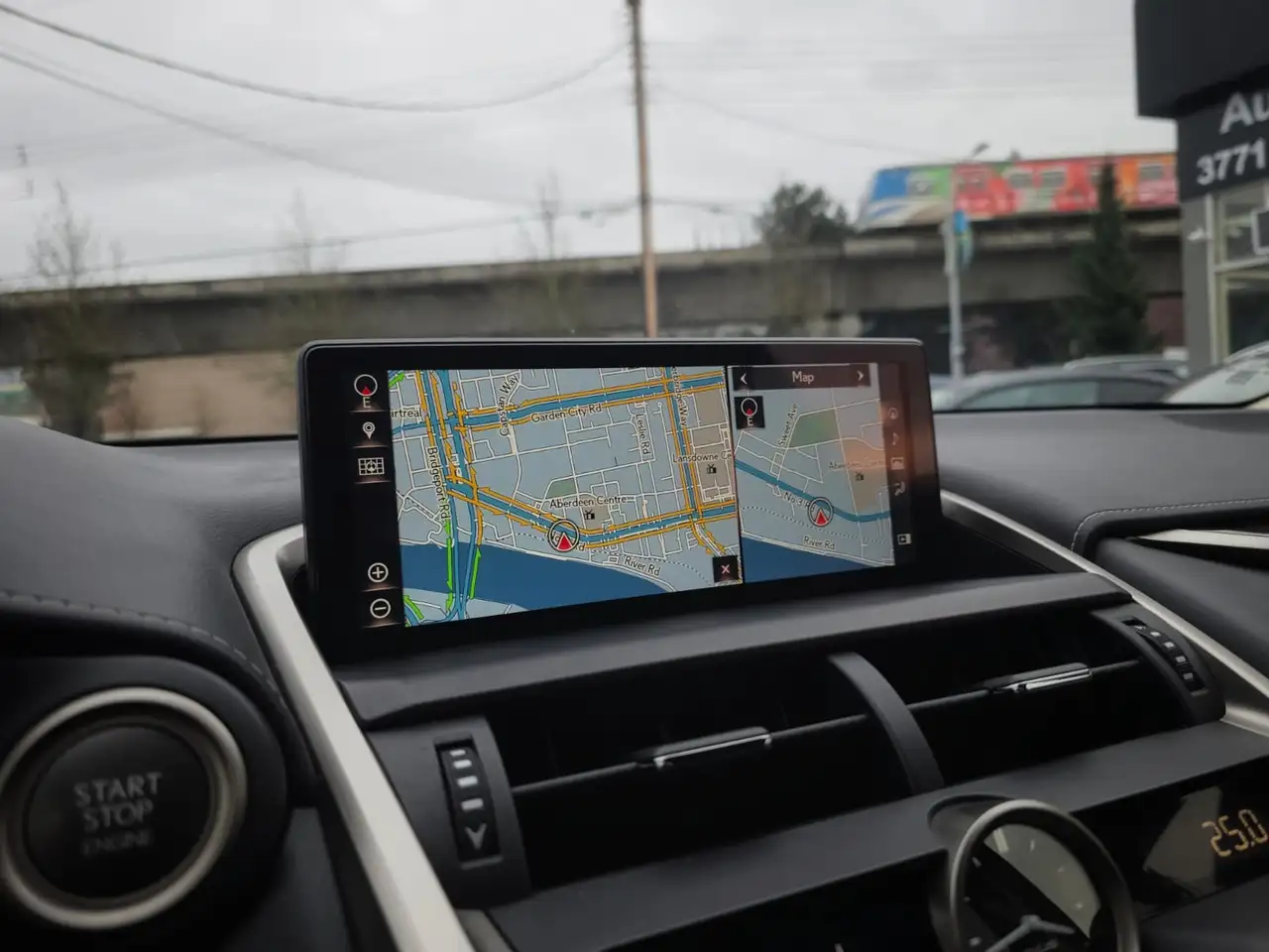 Lexus NX снимка Lexus NX