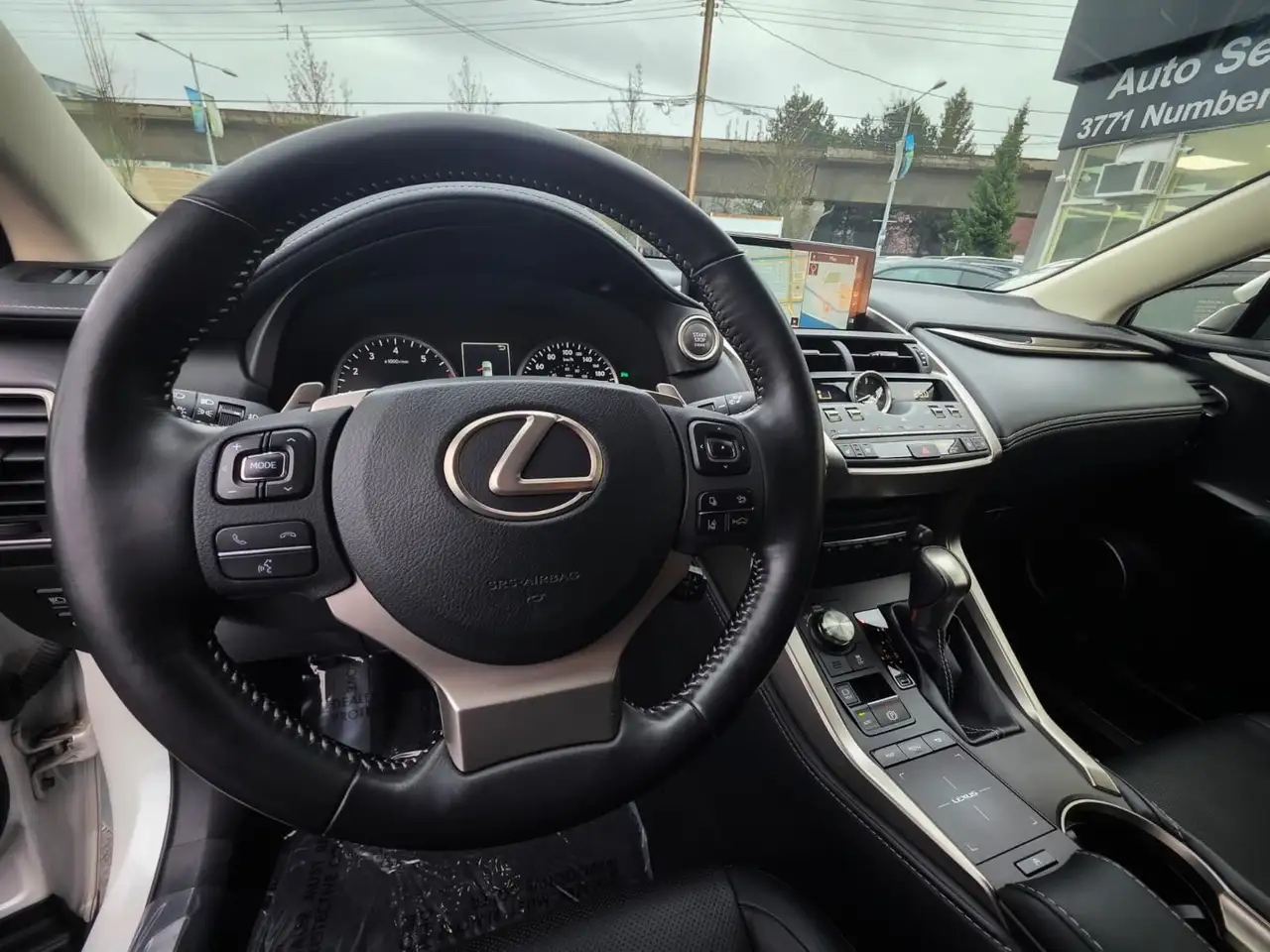 Lexus NX снимка Lexus NX