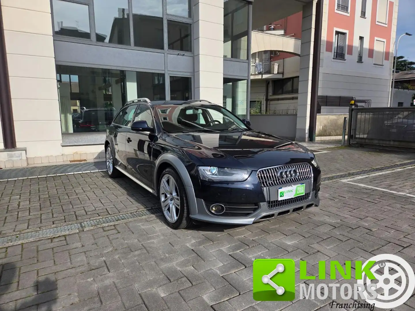 Audi A4 allroad 2.0 TDI 190 CV DSG Business Plus GARANZIA INCLUSA Blu/Azzurro - 1
