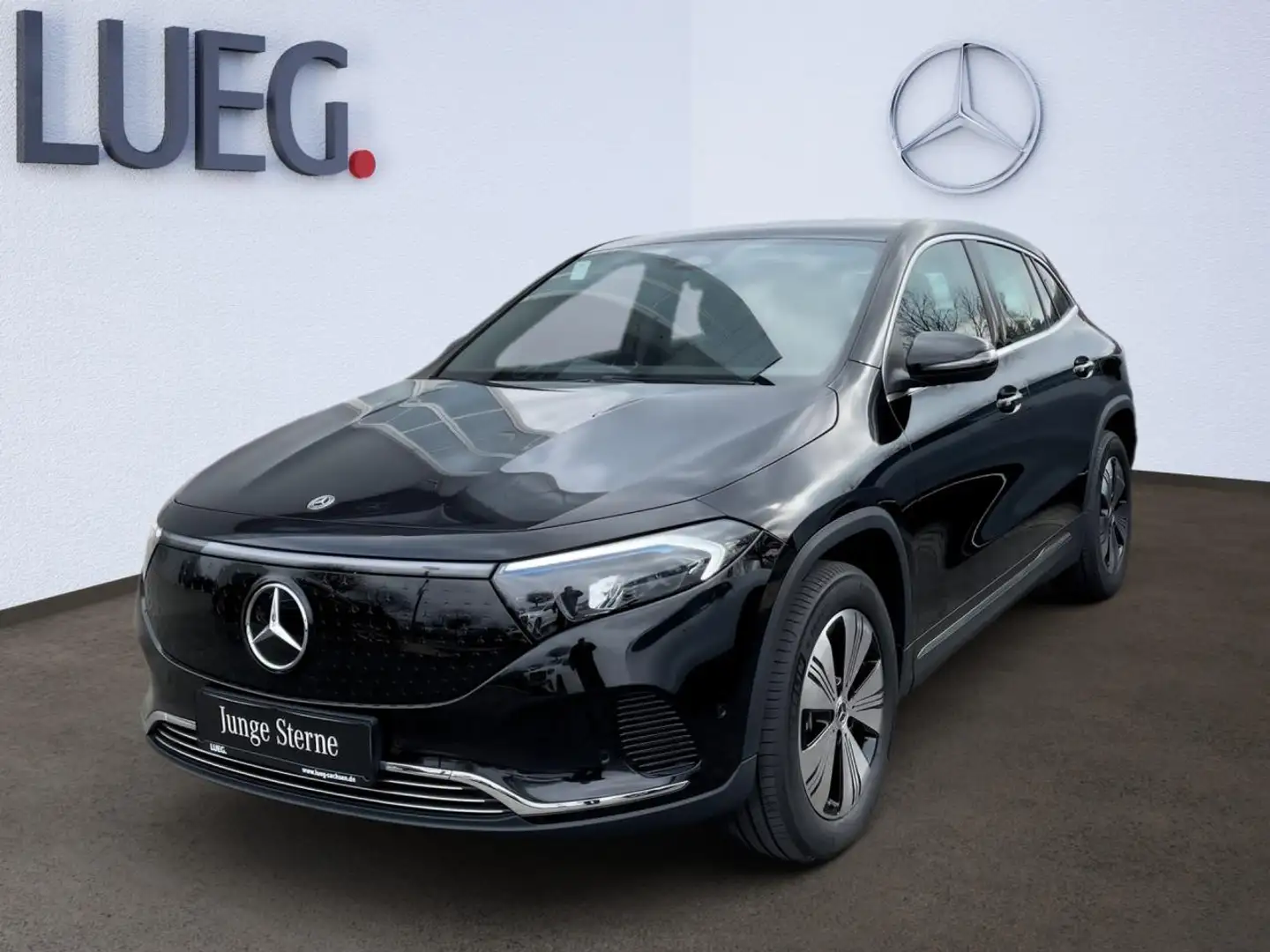 Mercedes-Benz EQA 300 4MATIC PROGRESSIVE-ADVANCED+KAMERA+LED Schwarz - 1
