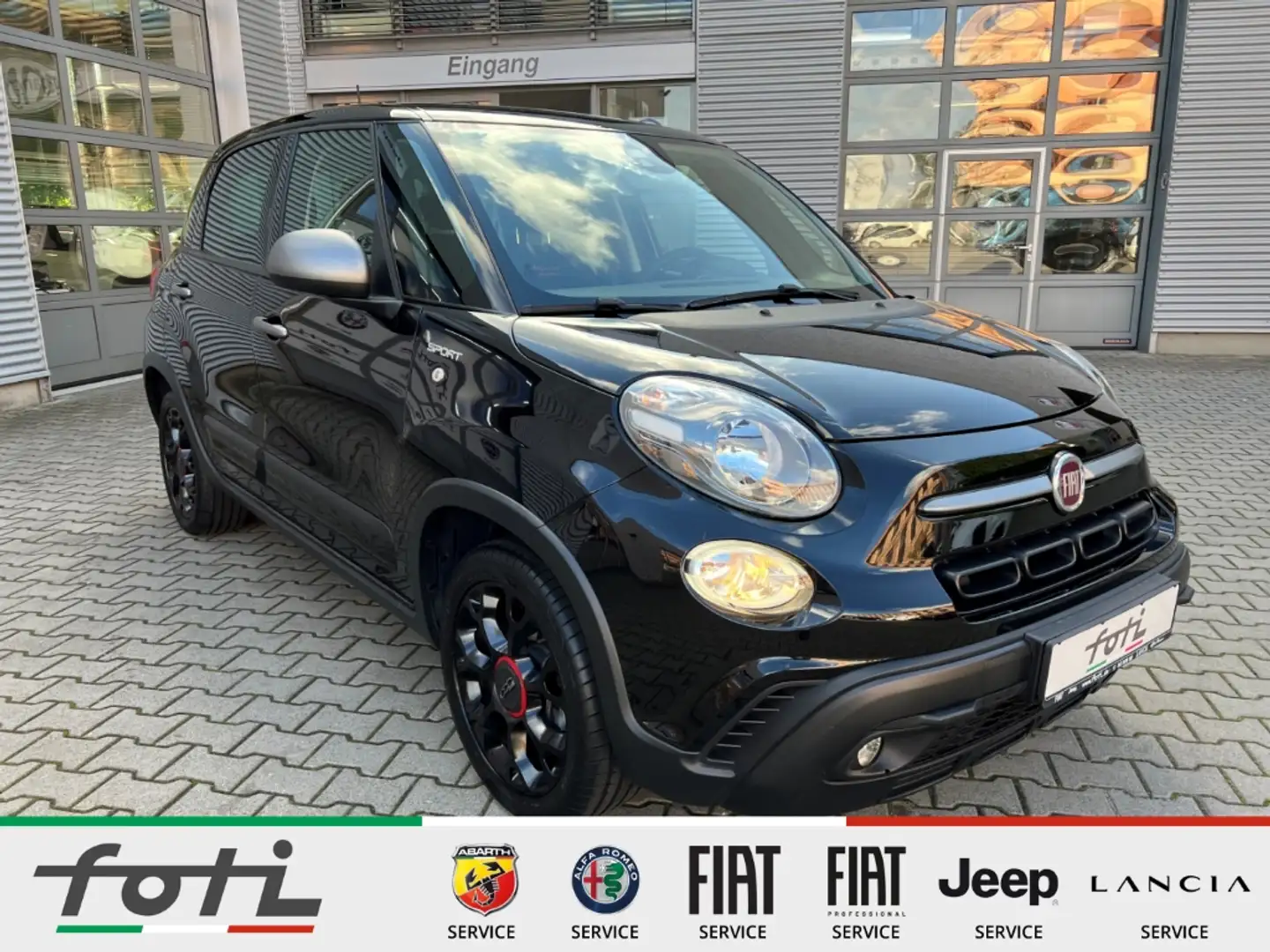 Fiat 500L Sport 1.4  95PS  Panoramadach Navi Kamera Schwarz - 1