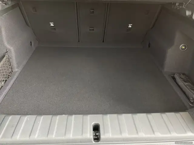 BMW X2 view 12