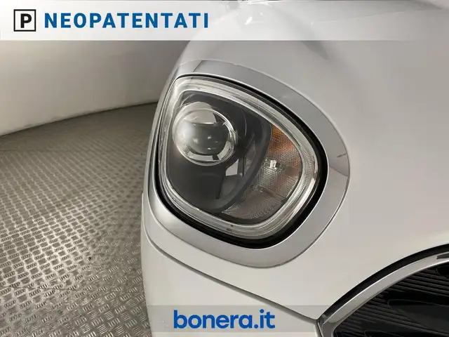 Mini Countryman view 10
