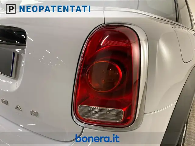 Mini Countryman view 11
