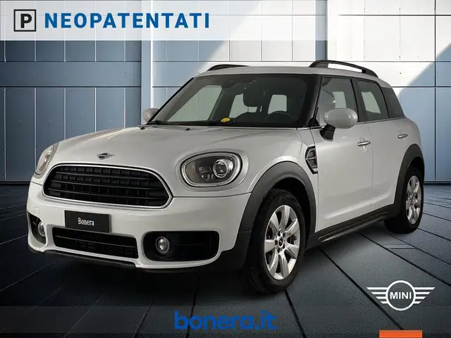 Mini Countryman main image