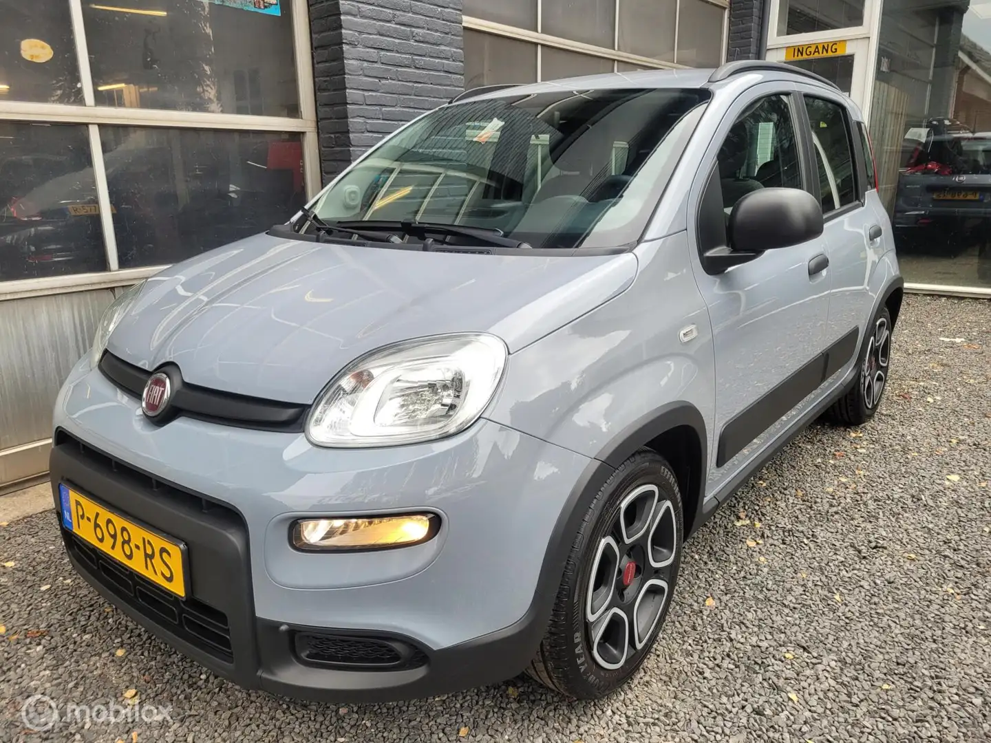 Fiat Panda 1.0 Hybrid City Life | APK | 73.000KM | AIRCO | Grijs - 1