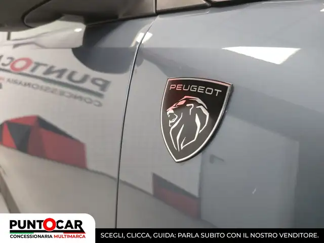 Peugeot 3008 view 11