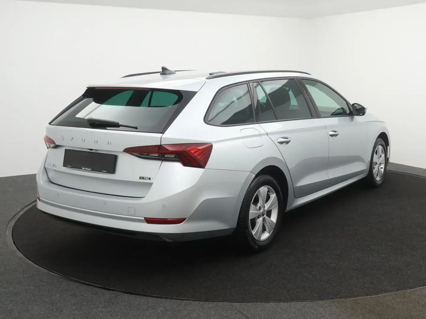 Skoda Octavia Ambition 1.5TSI 150PK *AUTOMAAT*NAVI*APP CONNECT*ZETELVERWARMING*BLTH*CRUISE*PDC Argent - 2
