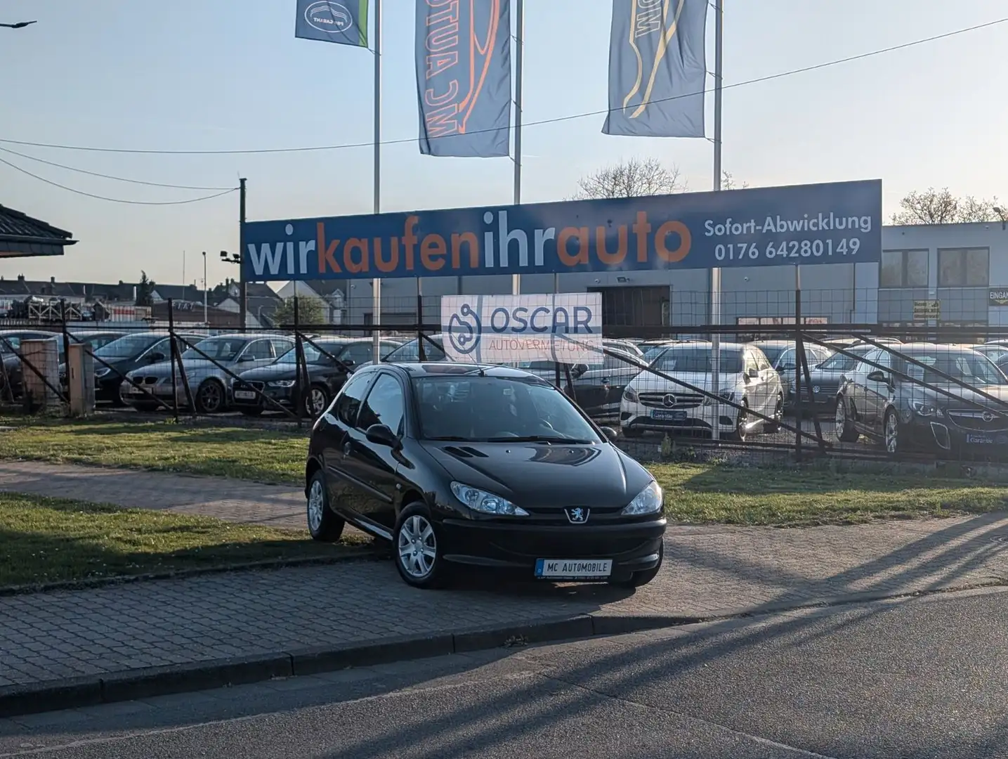 Peugeot 206 Petit Filou*KLIMA*RADIO-CD !! Schwarz - 1