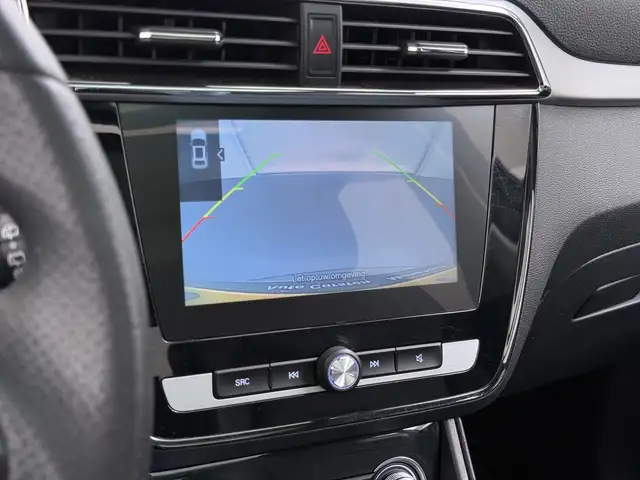 MG ZS view 14