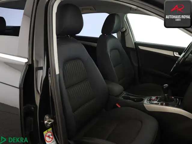 Audi A4 view 11