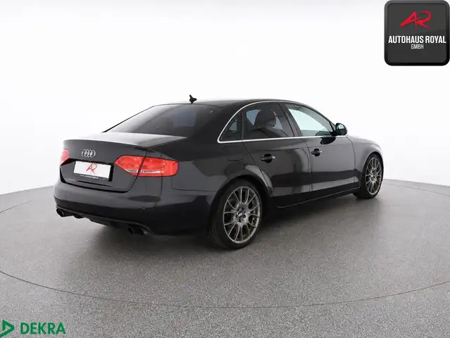 Audi A4 view 5