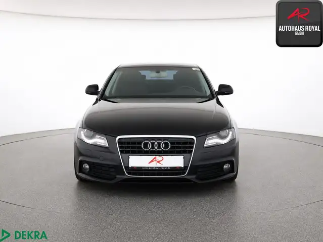 Audi A4 view 8