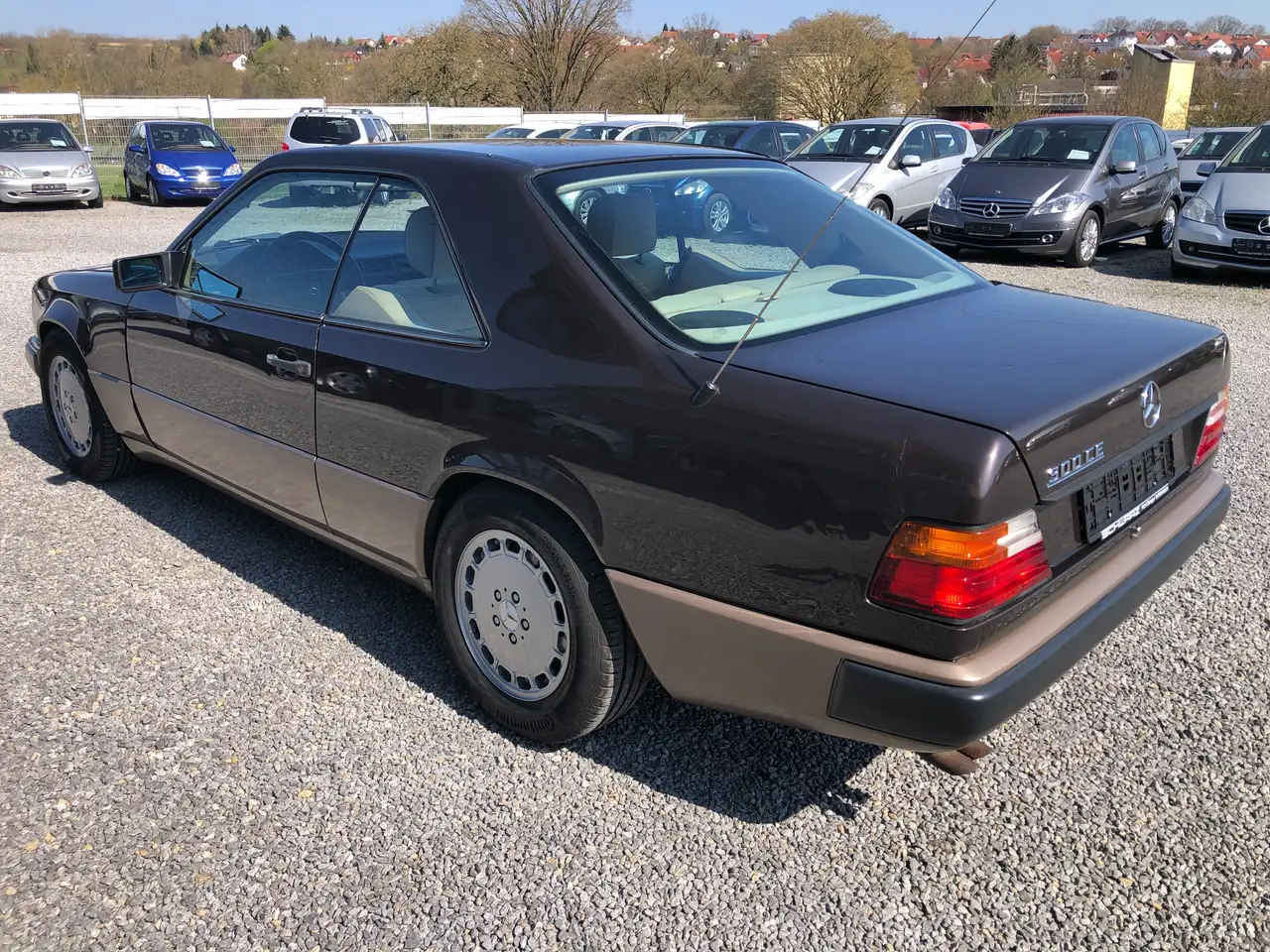 Mercedes-Benz 300 CE Automatik*LPG*H-Kennzeichen*, foto 4