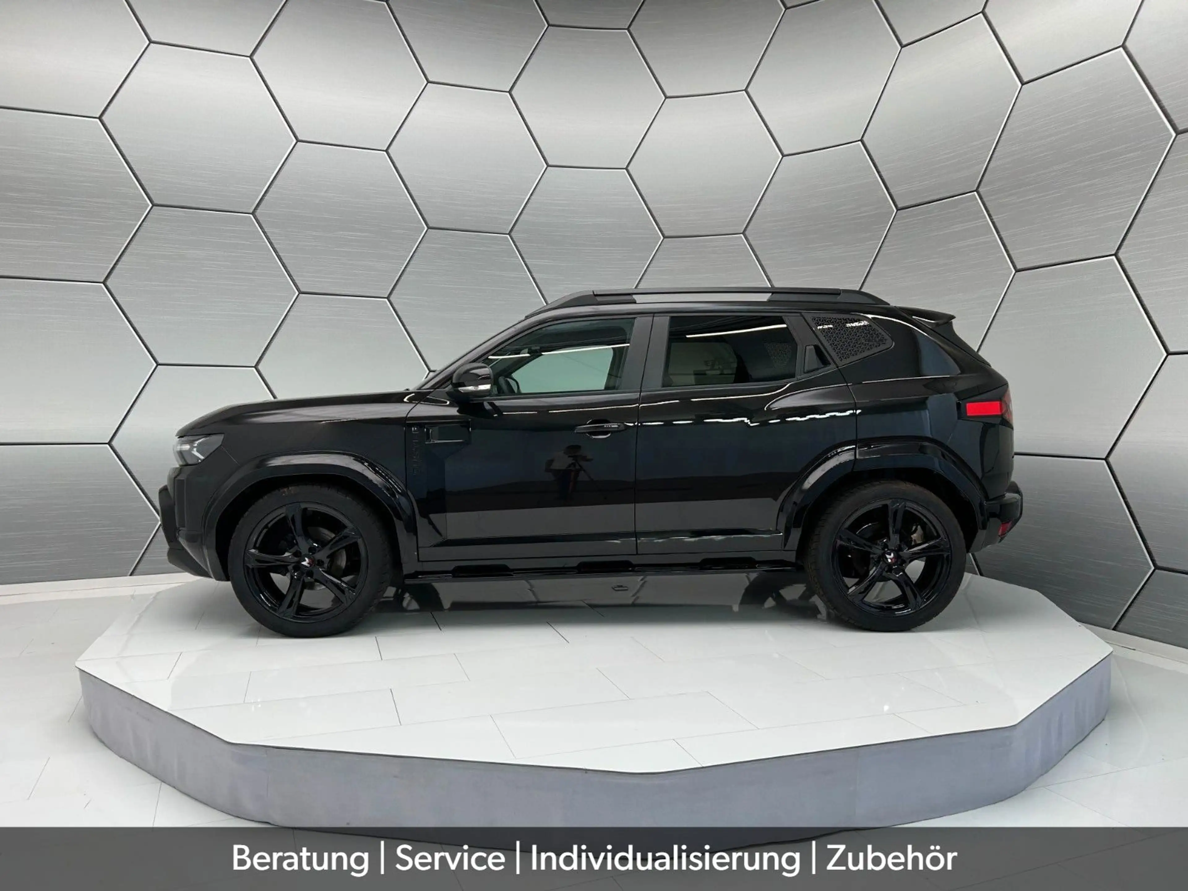 Dacia Duster Extreme hybrid 140 BLACK EDITION + REDUST — photo 3
