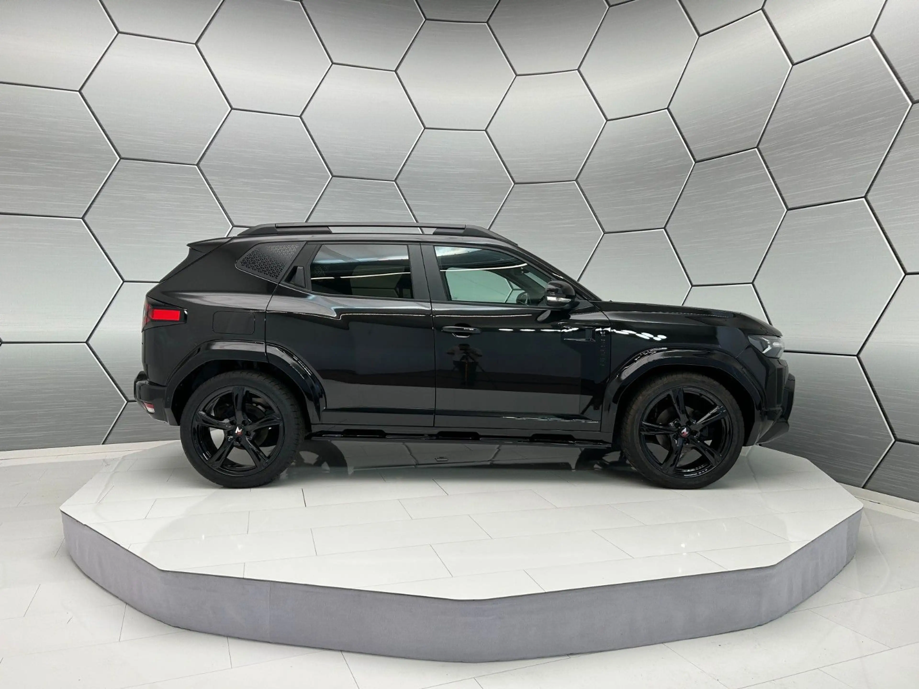 Dacia Duster Extreme hybrid 140 BLACK EDITION + REDUST — photo 7