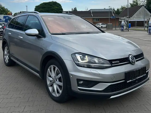 Volkswagen Golf Variant 2.0 TDi DSG Alltrack 4Motion,Navi*Pano*Kamera*Spur*AHK*Standheizung