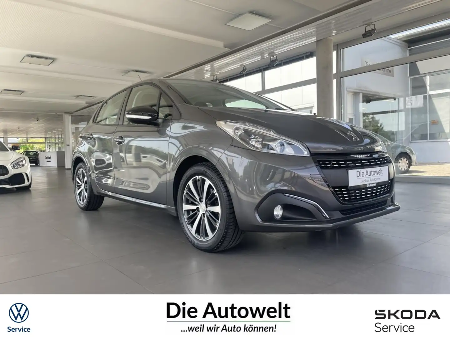 Peugeot 208 Active 1.2 GLASDACH SHZG R-KAM KLIMAAUT PDC Klima Grau - 1