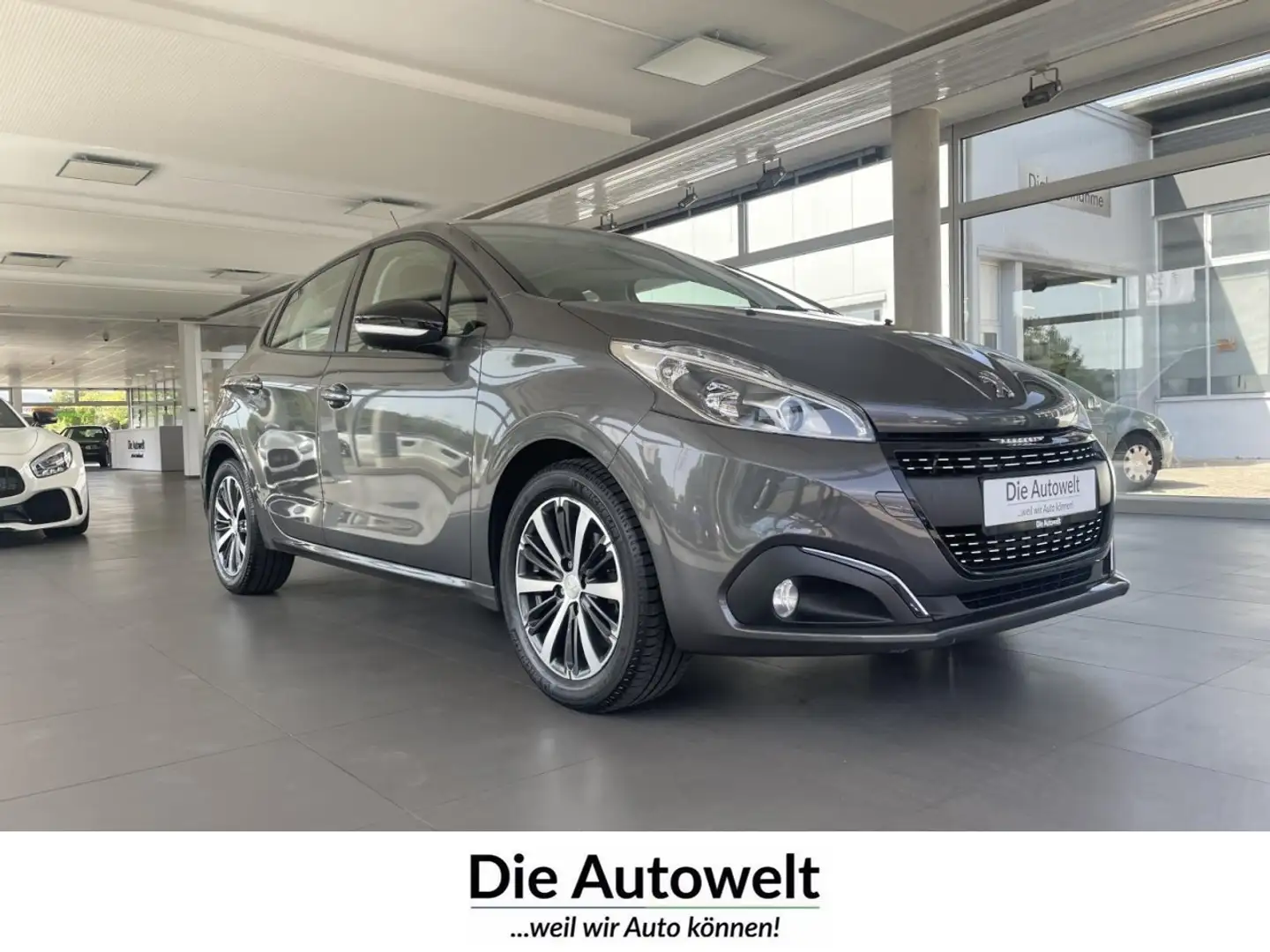 Peugeot 208 Active 1.2 GLASDACH SHZG R-KAM KLIMAAUT PDC Klima Grau - 1