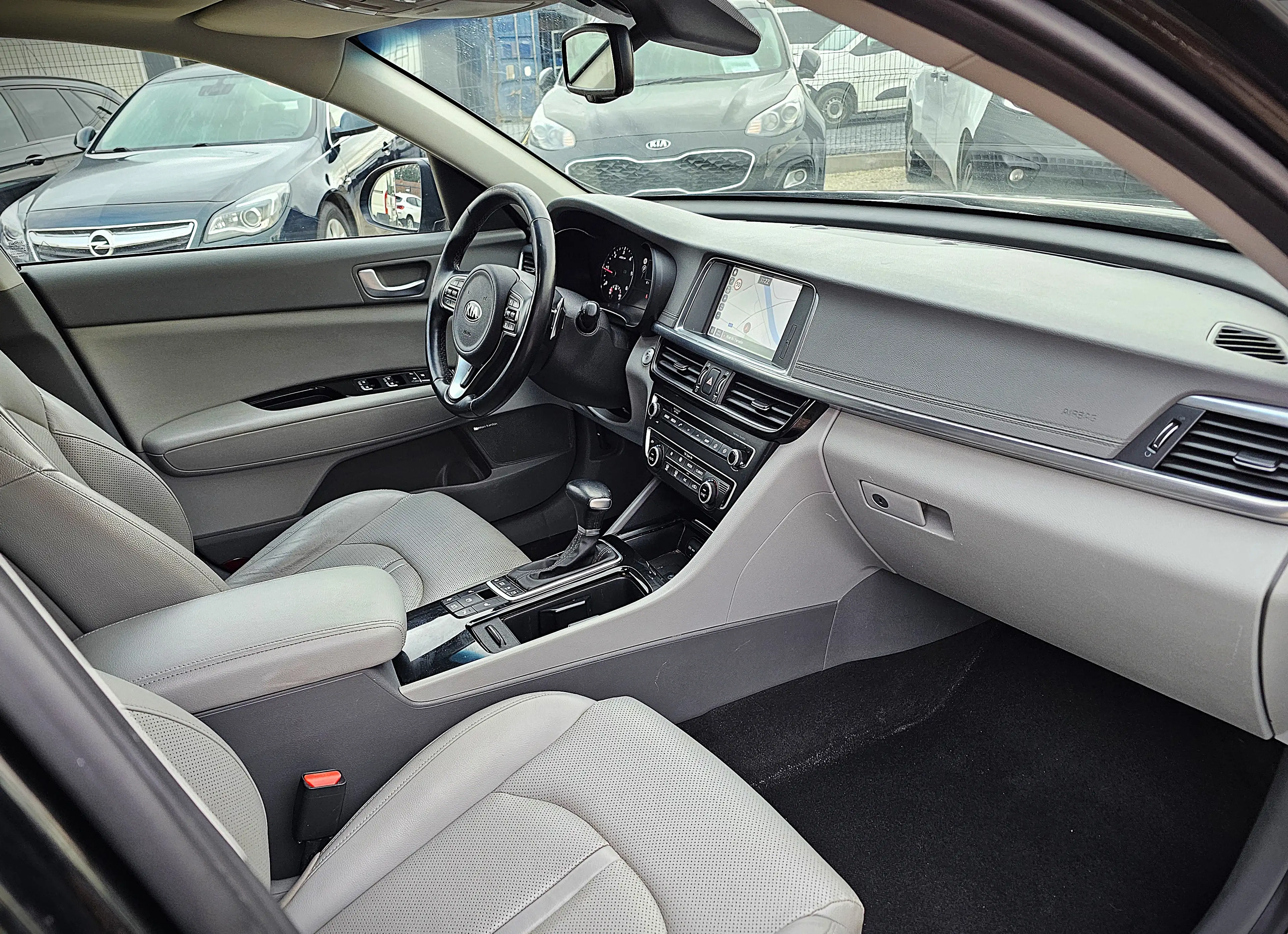 Kia Optima Gt line - Full options - 1er Propriétaire - Autom. — photo 8