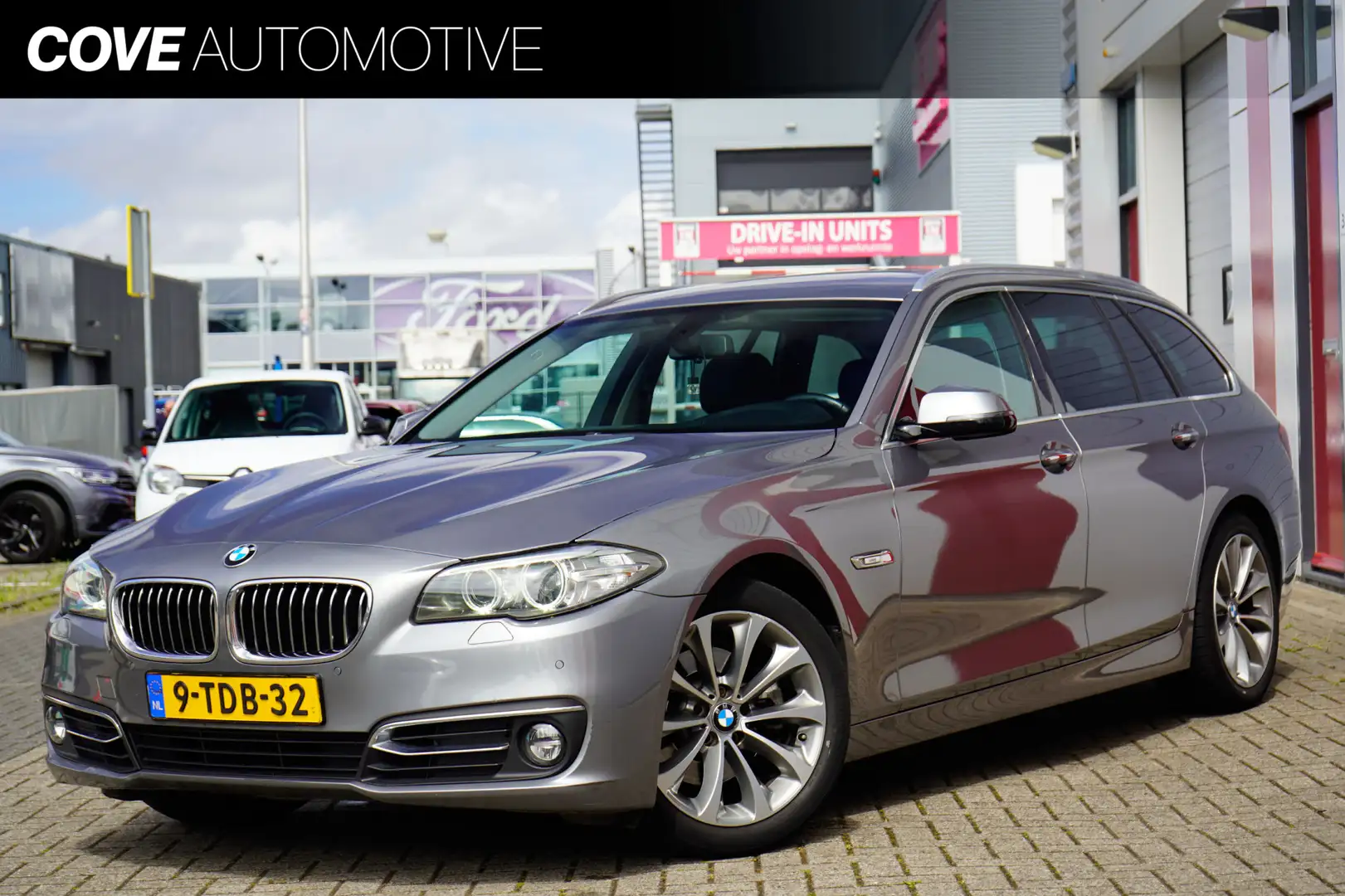 BMW 518 5-serie Touring 518d Luxury Edition Gris - 1