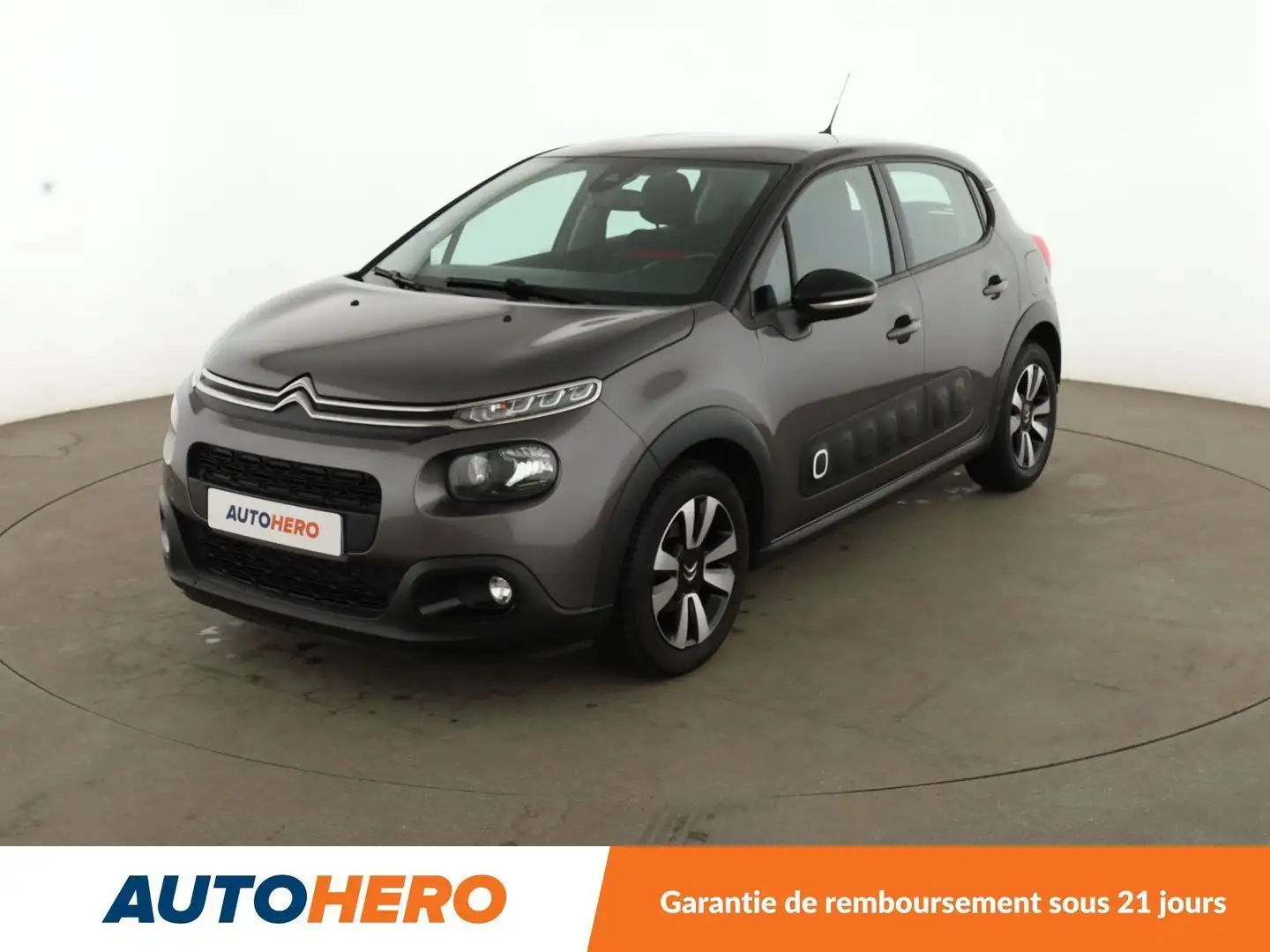 Citroen C3 1.2 PureTech Shine Gris - 1