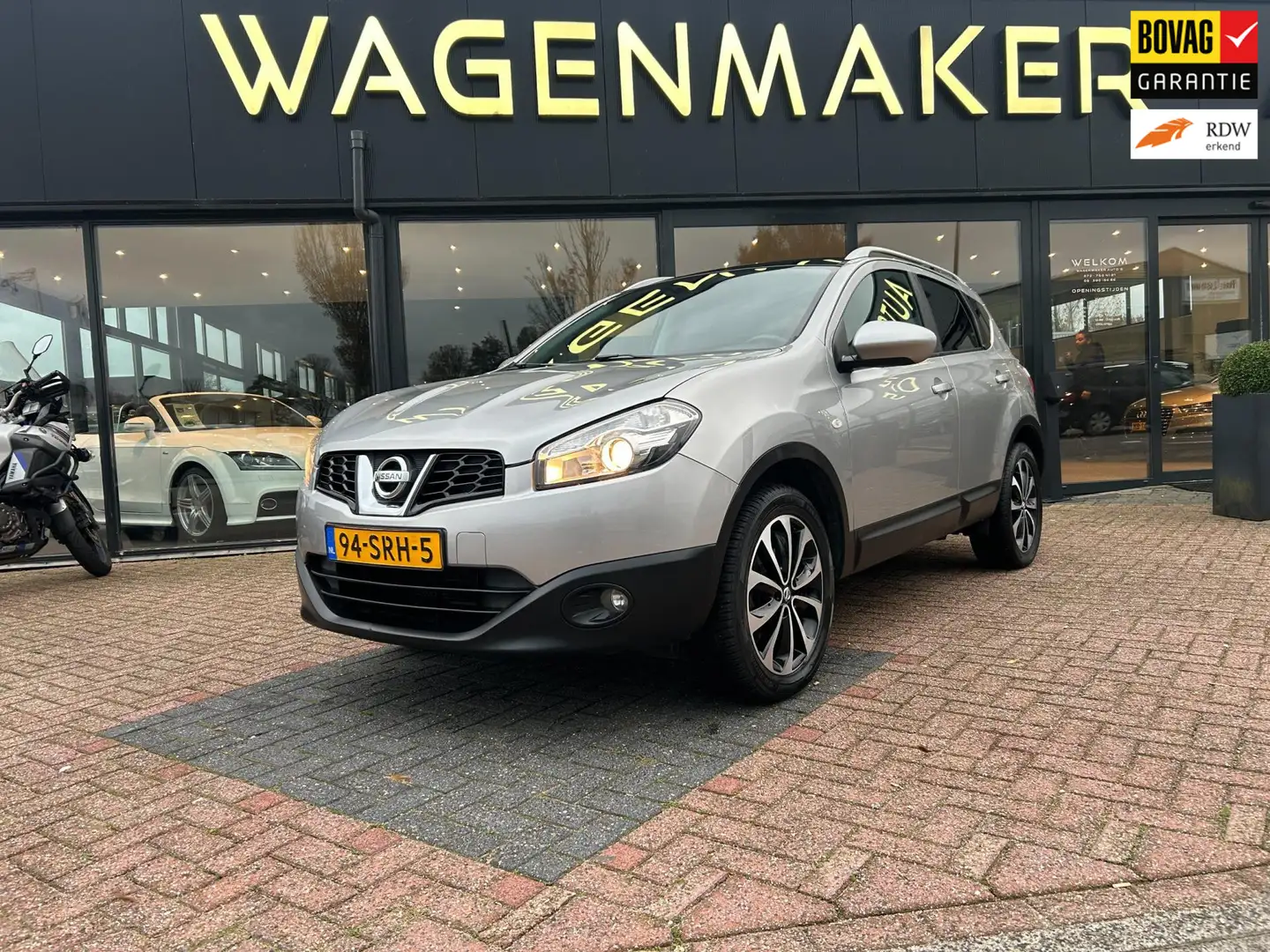 Nissan Qashqai 2.0 Connect Edition AUT|NAVI|PANO|Trekhaak! Grijs - 1