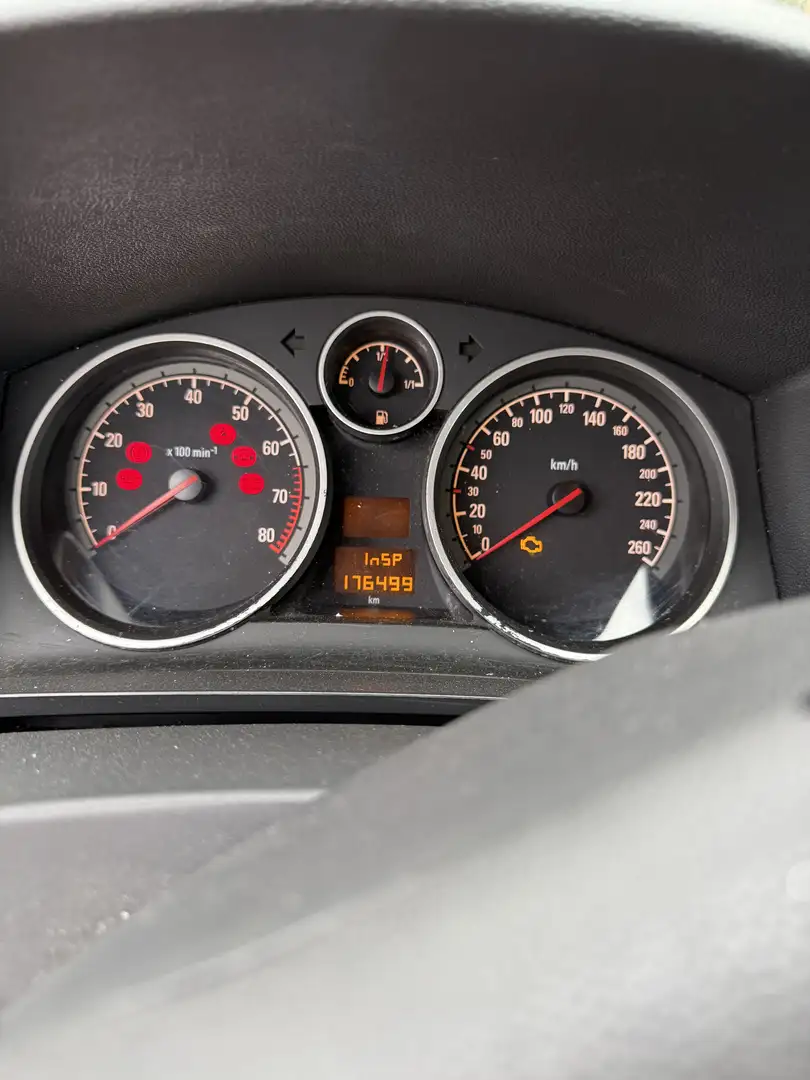 Opel Zafira 1.8 Automatik Edition Plus - 2