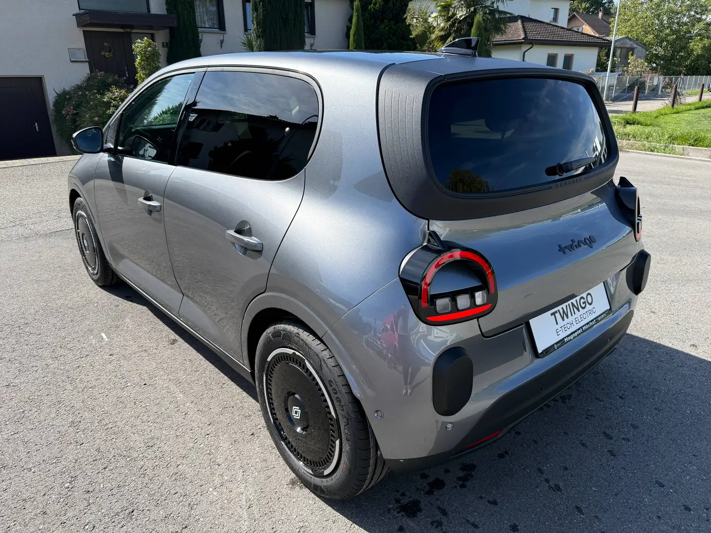 Renault Twingo E-Tech Electric Techno Grau - 2