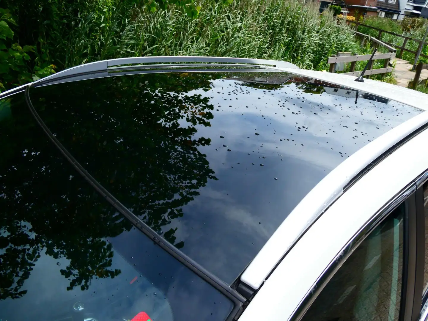 Nissan Qashqai 1.2i 116pk 1e eig. Clima Cruise Navi Panorama Trek Wit - 2