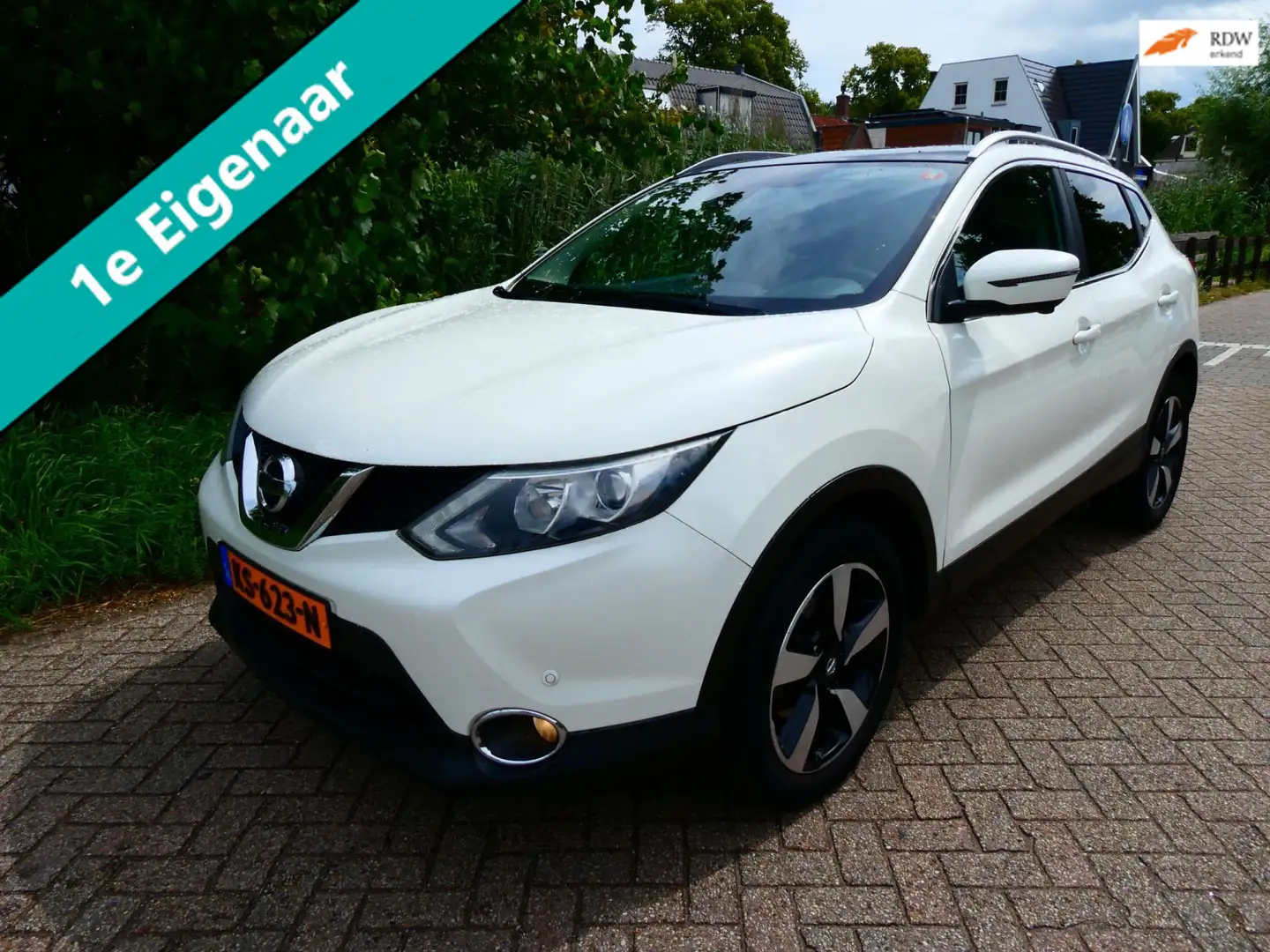 Nissan Qashqai 1.2i 116pk 1e eig. Clima Cruise Navi Panorama Trek Blanc - 1