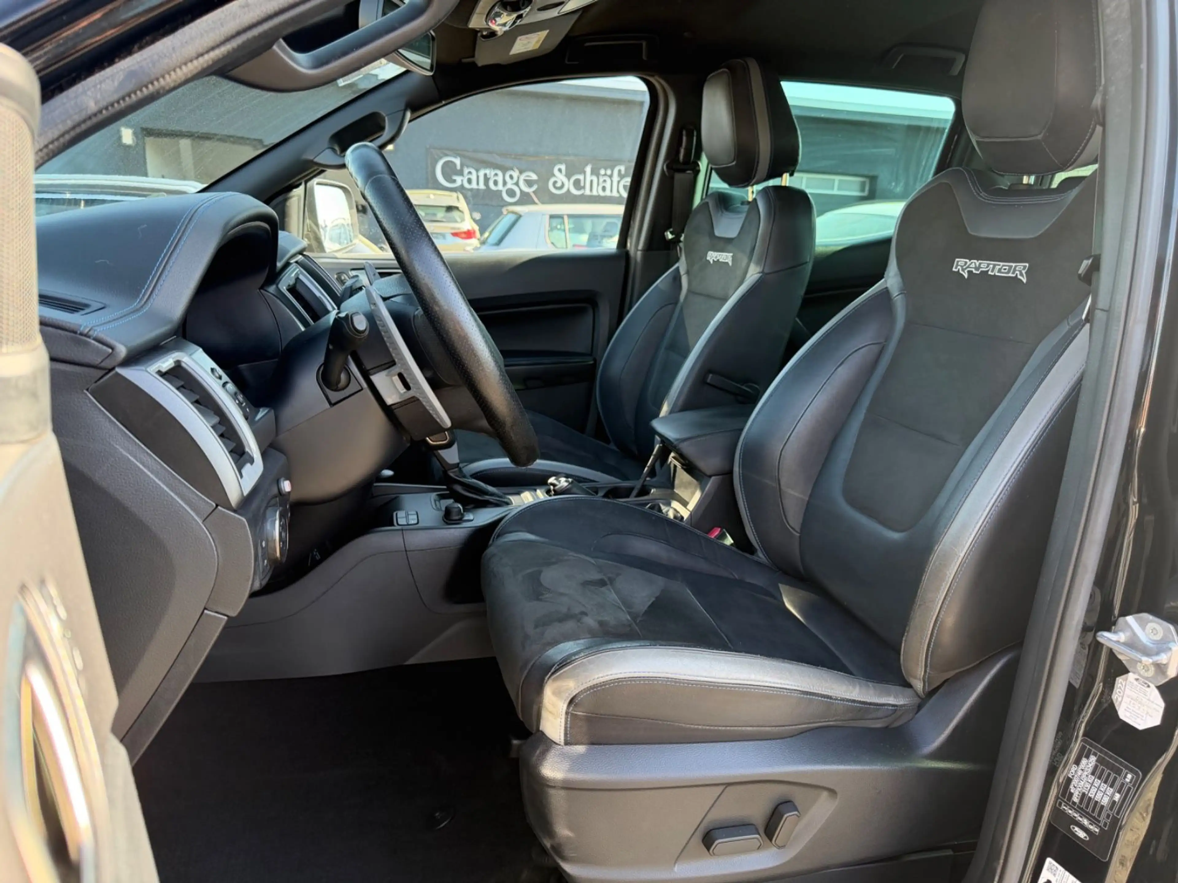Ford Ranger Raptor Doppelkabine 4x4 Standheizung Navi — photo 10