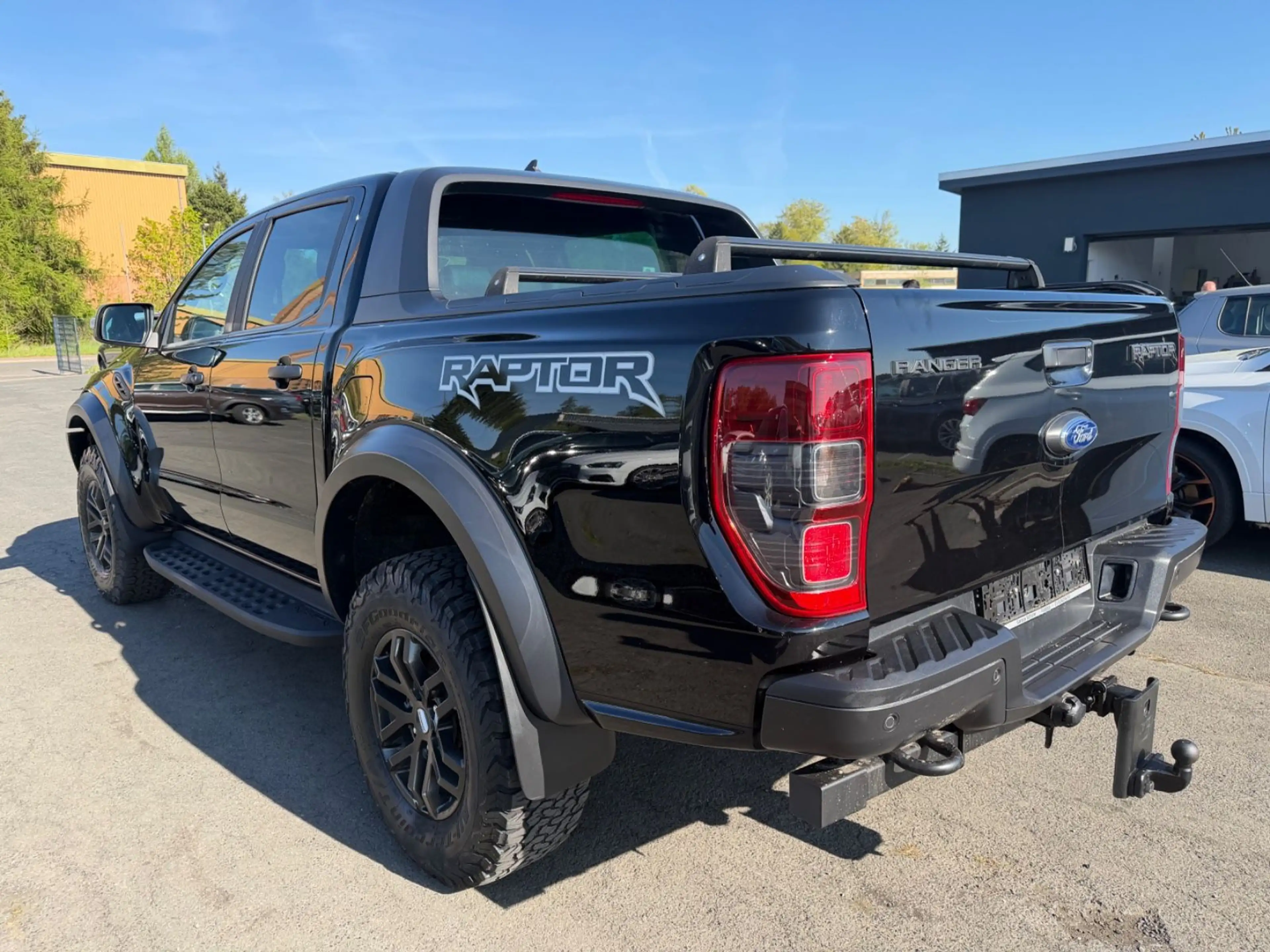 Ford Ranger Raptor Doppelkabine 4x4 Standheizung Navi — photo 7