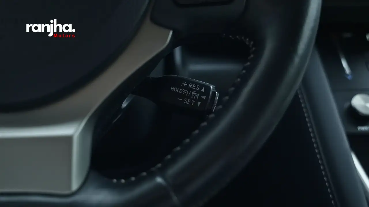 Lexus IS снимка Lexus IS