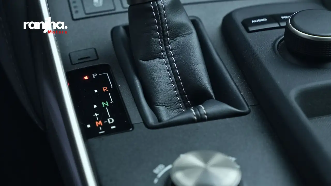 Lexus IS снимка Lexus IS
