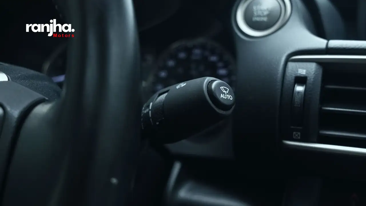 Lexus IS снимка Lexus IS