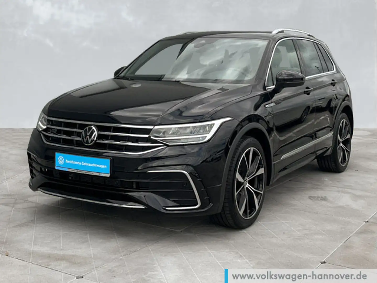 Volkswagen Tiguan 1.5 TSI DSG R-Line Navi AHK STHZG LED Pan Schwarz - 2