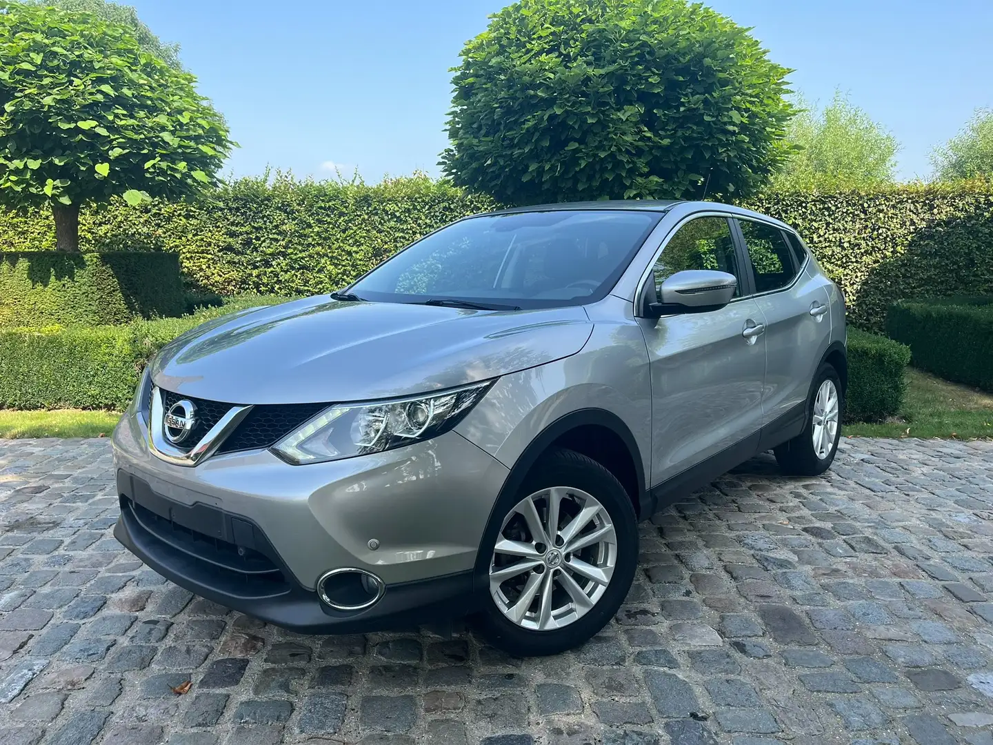 Nissan Qashqai 1.2 DIG-T Cruise Pdc Airco Facelift 12mGarantie Argento - 1