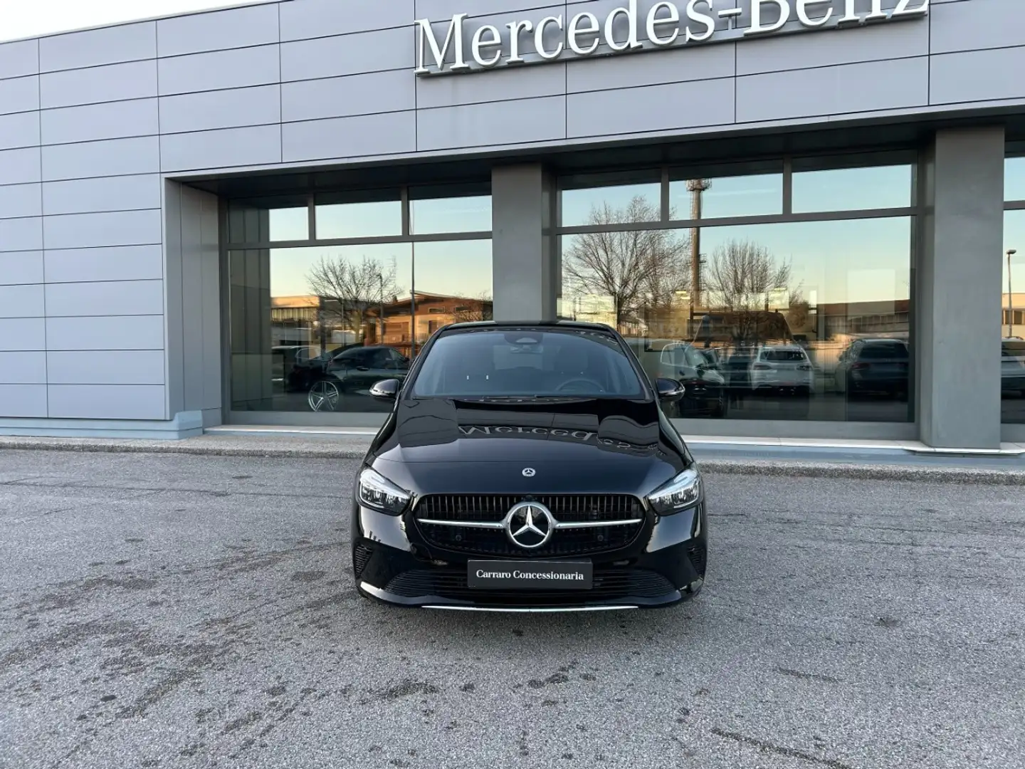 Mercedes-Benz B 180 d Noir - 2