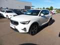 Volvo XC40 B3 Core 2WD Weiß - thumbnail 1