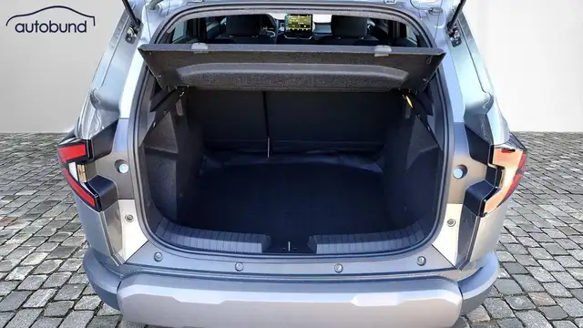 Dacia Duster view 8