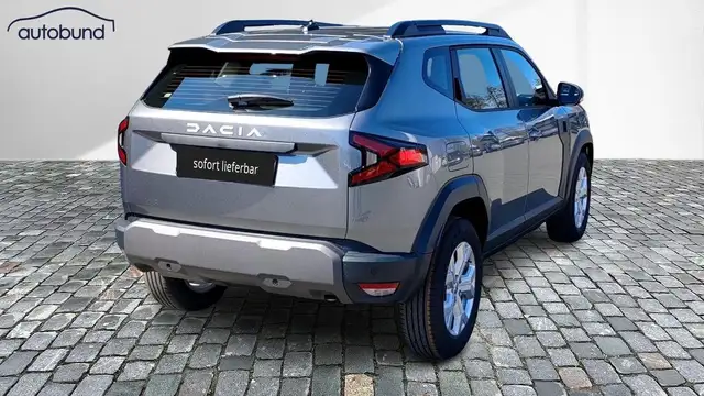 Dacia Duster view 3