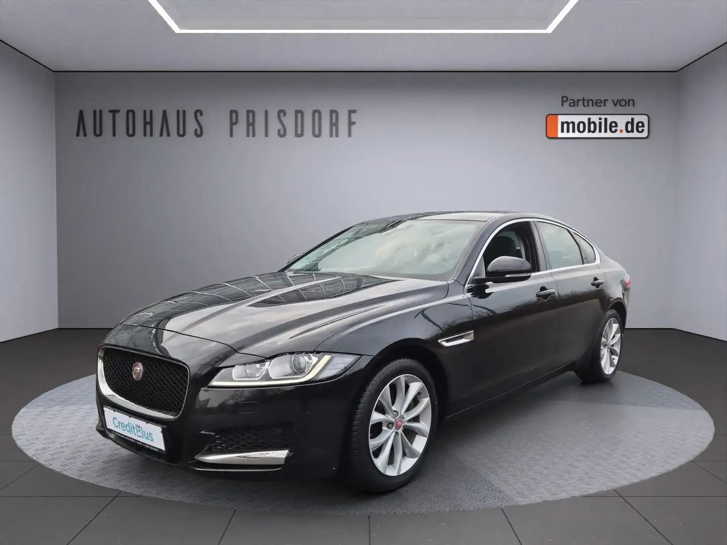 Jaguar XF Prestige Leder/Bi-Xenon/Automatik/Navi/RFK Zwart - 1