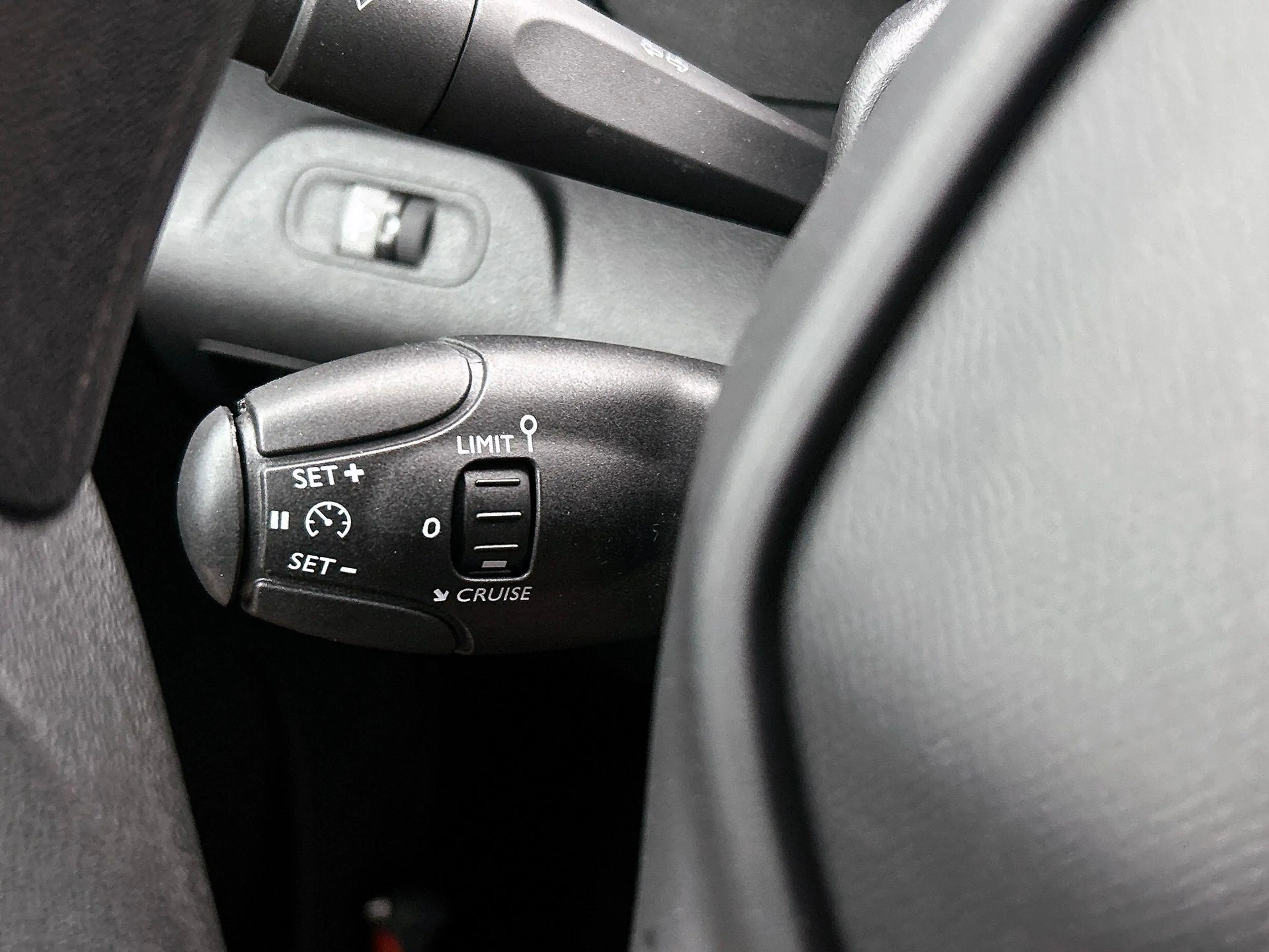 Peugeot Partner 1.5 BlueHDi 100 S&S L2 Airco Bluetooth Parkeersens — photo 6