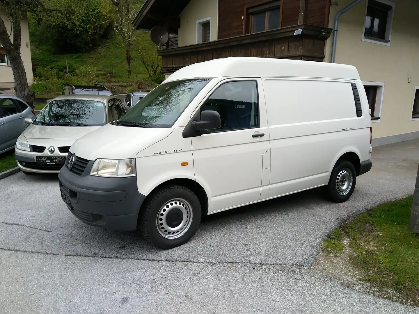 Volkswagen T5 Kombi 2,5 TDI DPF - MD - Pickerl -ÖAMTC bis 05/26+4 Weiß - 2