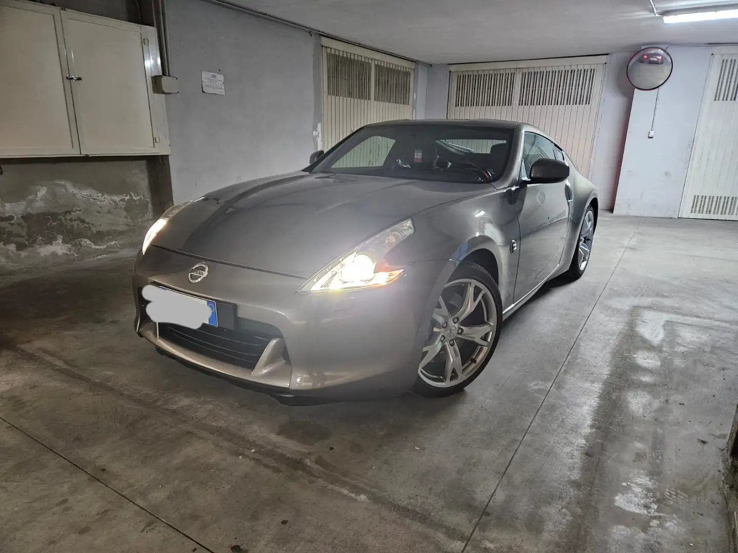 Nissan 370Z Coupe 3.7 V6 Lev2 - 1