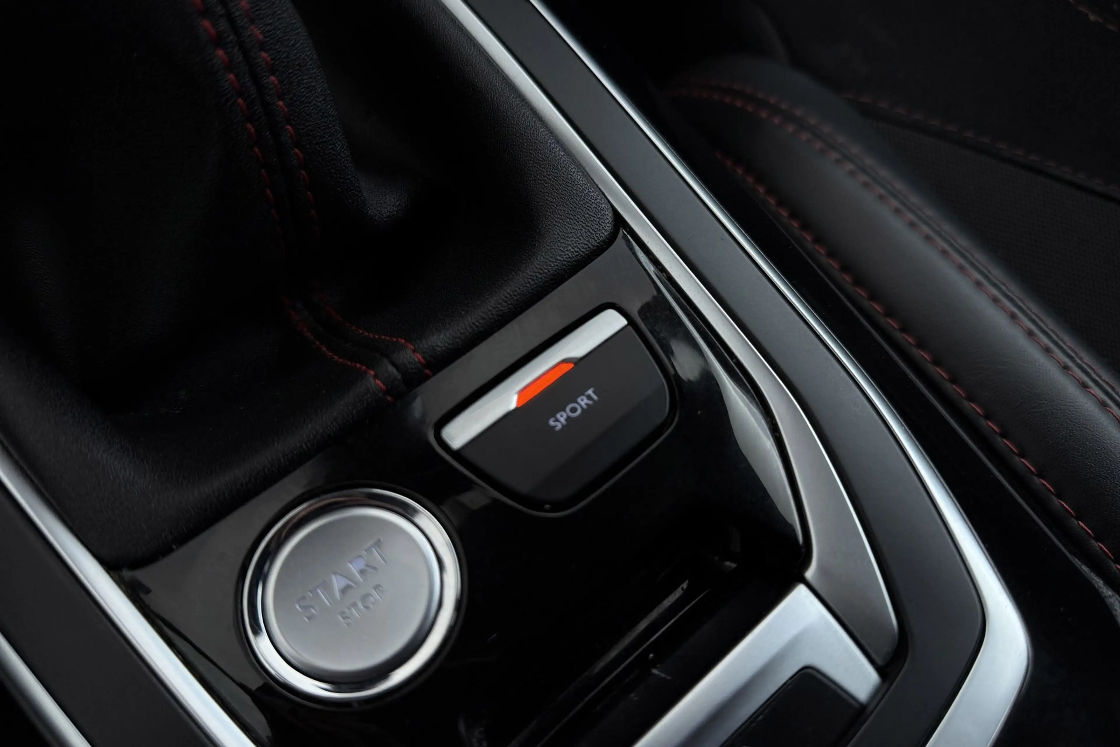 Peugeot 308 1.6 e-THP GTi 250 | Org NL | Camera | Stoelverwarm — photo 28