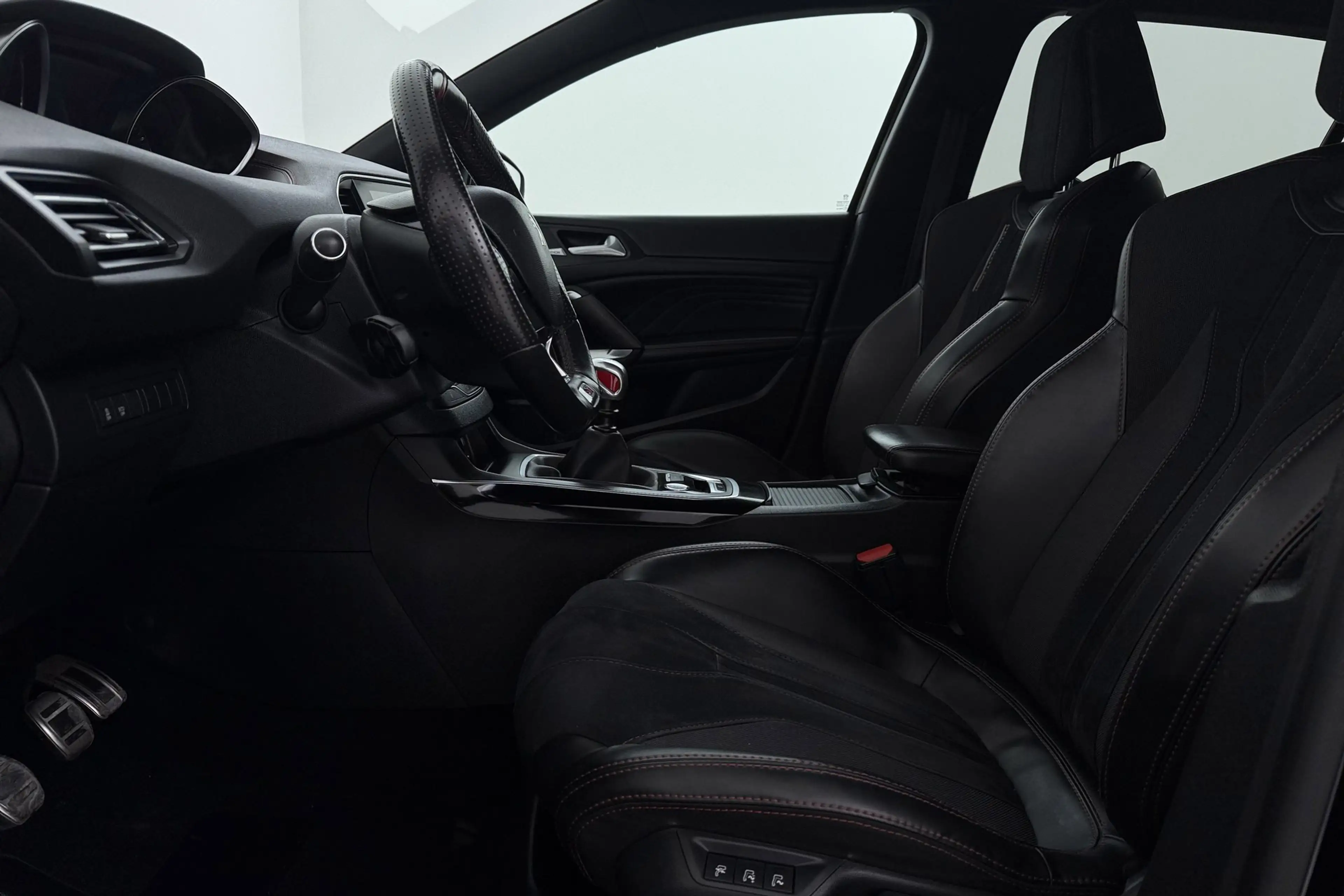 Peugeot 308 1.6 e-THP GTi 250 | Org NL | Camera | Stoelverwarm — photo 3